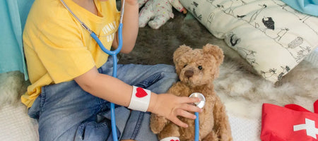 Doctor Kits For Kids - How Do They Enhance Your Child's Development?