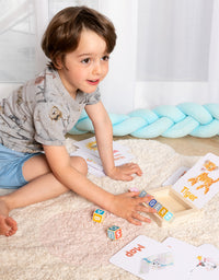 Spelling Game for Kids, Montessori Educational Toy for 3+ Year Old Pre-K Toddler Includes 8 Wooden Blocks and Illustrated Cards, Alphabet Learning Toy Boosts Brain Development, Hand-Eye Coordination