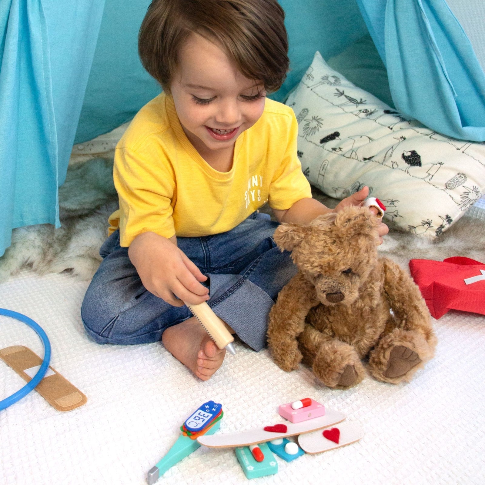 Montessori Wooden Doctor kit for Kids, Medical Play Set